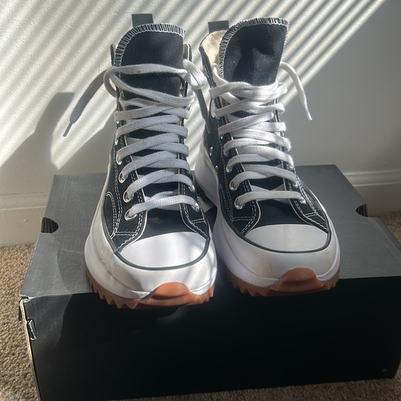 Converse - Picture 2 of 6